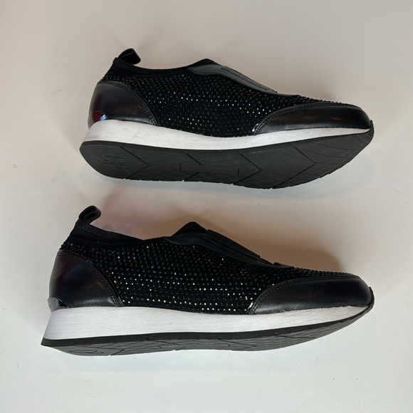 Donald J Pliner black beaded shoes - Picture 7 of 11